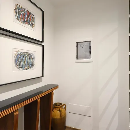 Borgo Tegolaio Terrace Apartment Florence