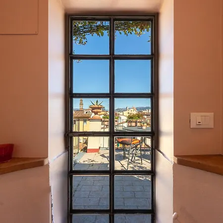 Borgo Tegolaio Terrace Apartment *