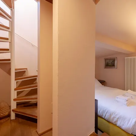 Apartment Borgo Tegolaio Terrace
