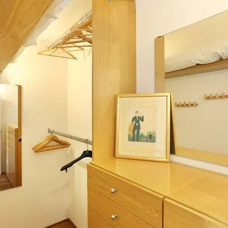 Apartment Borgo Tegolaio Terrace Florence